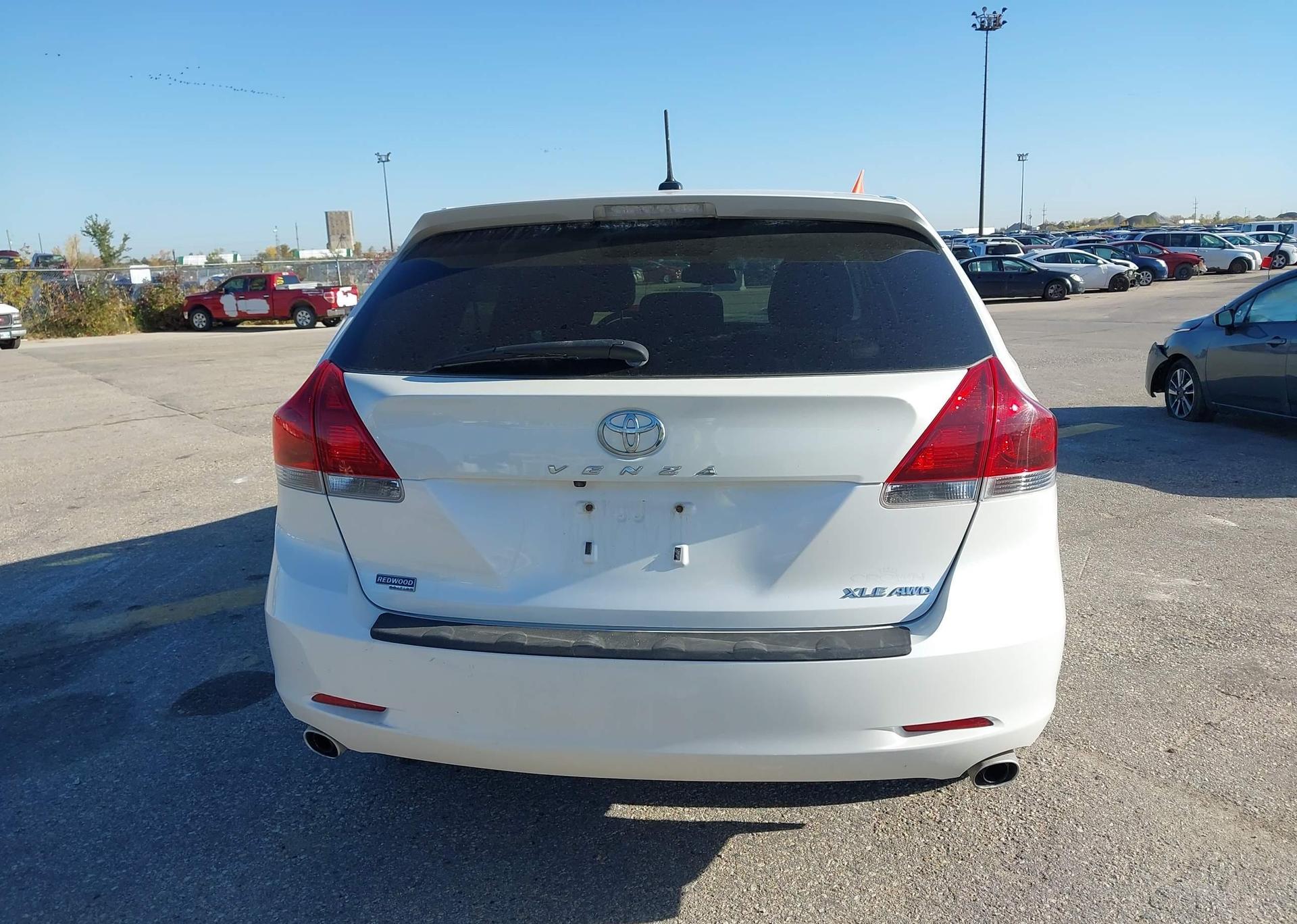 2016 TOYOTA VENZA V6