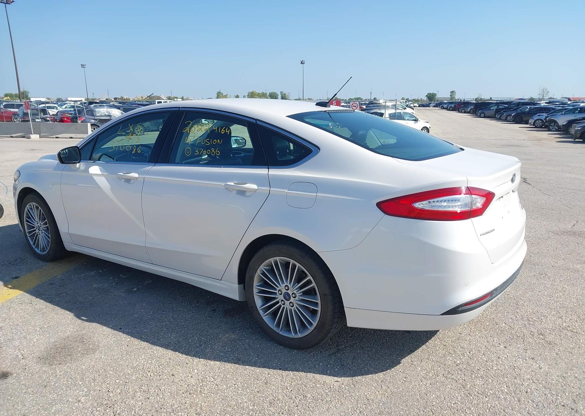 2014 FORD FUSION SE