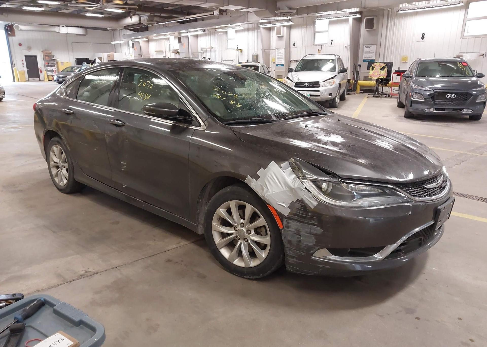 2016 CHRYSLER 200 C