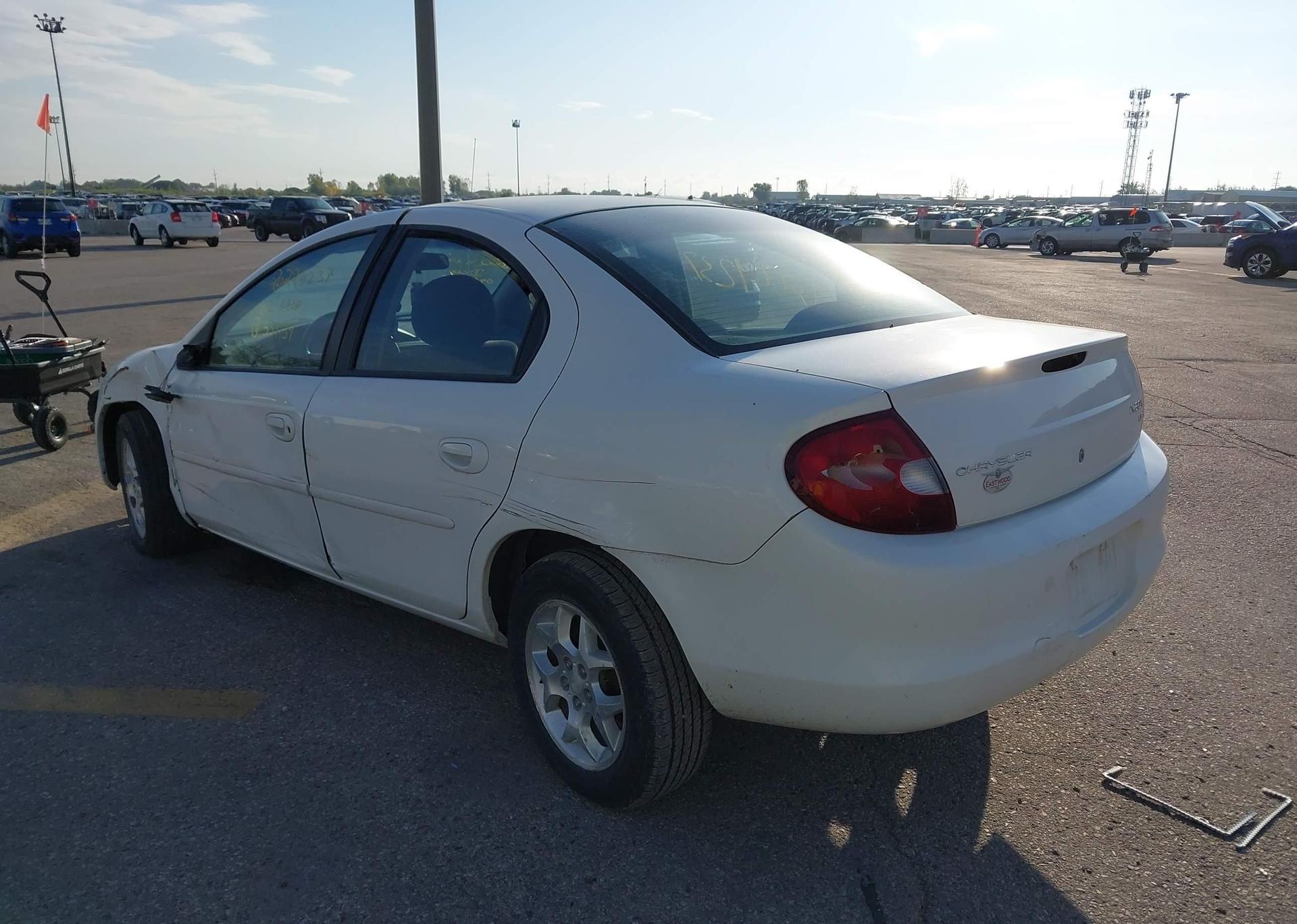 2002 CHRYSLER NEON LE