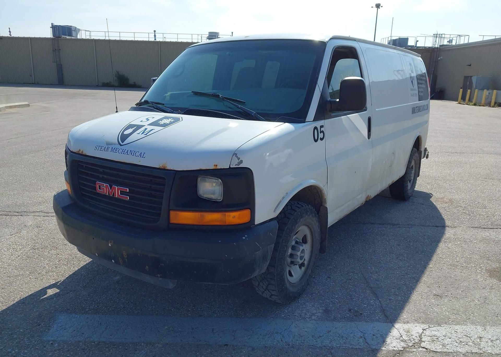 2009 GMC SAVANA 2500 CARGO VAN