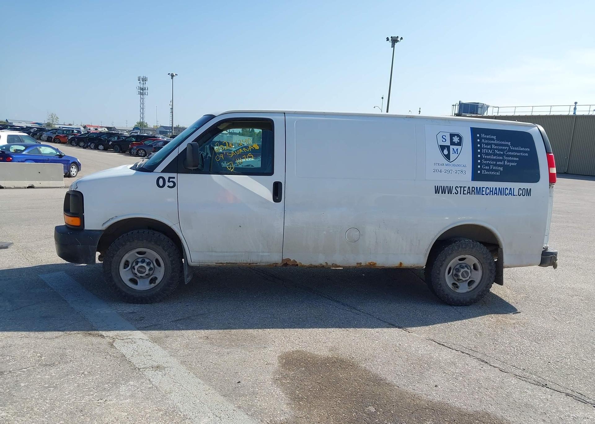 2009 GMC SAVANA 2500 CARGO VAN