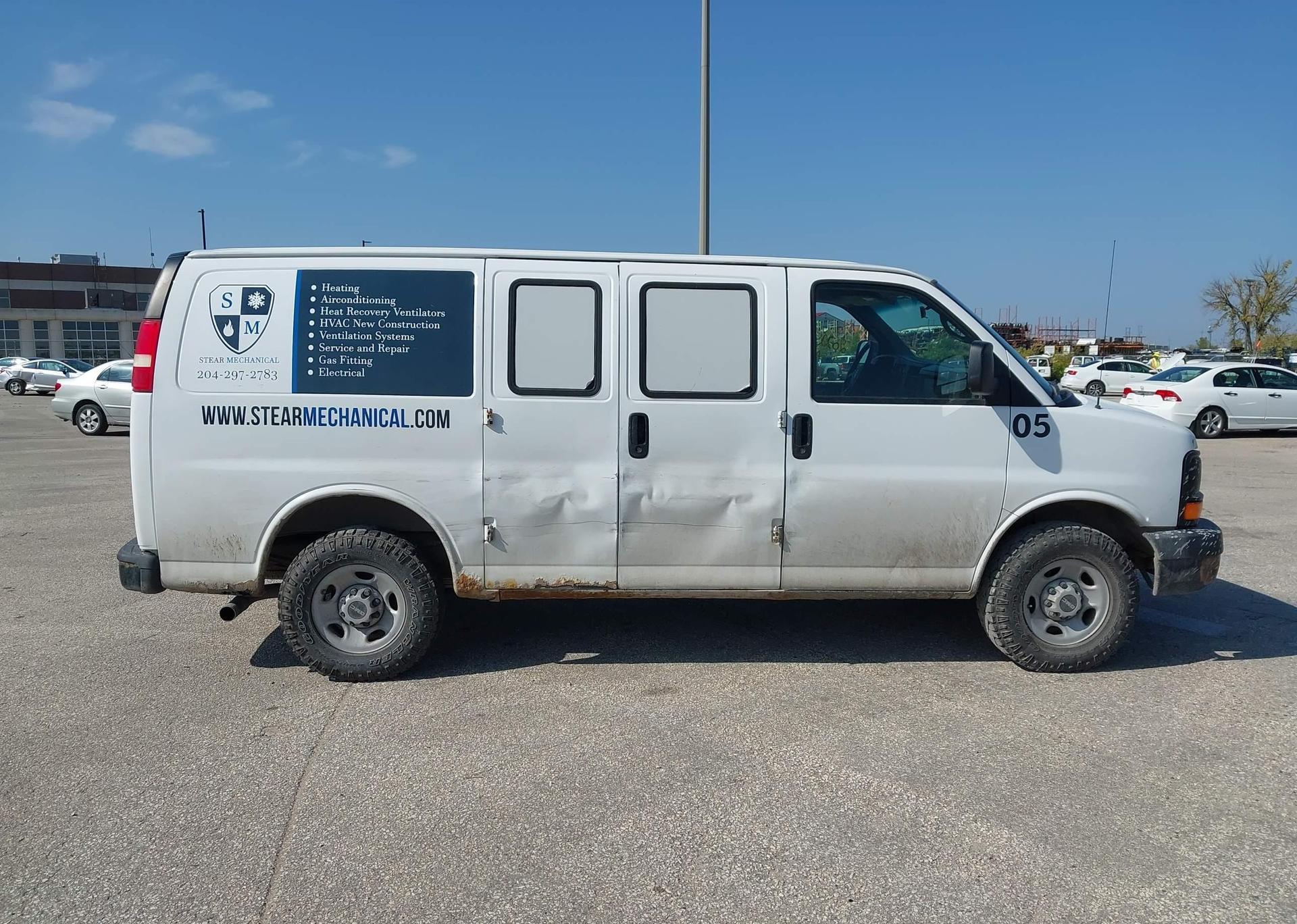 2009 GMC SAVANA 2500 CARGO VAN