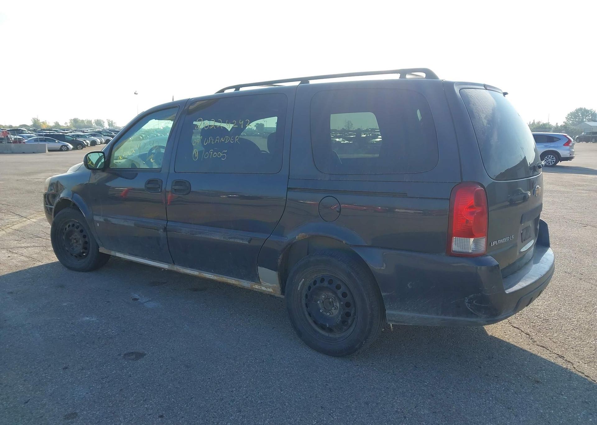 2009 CHEVROLET UPLANDER LS EXT