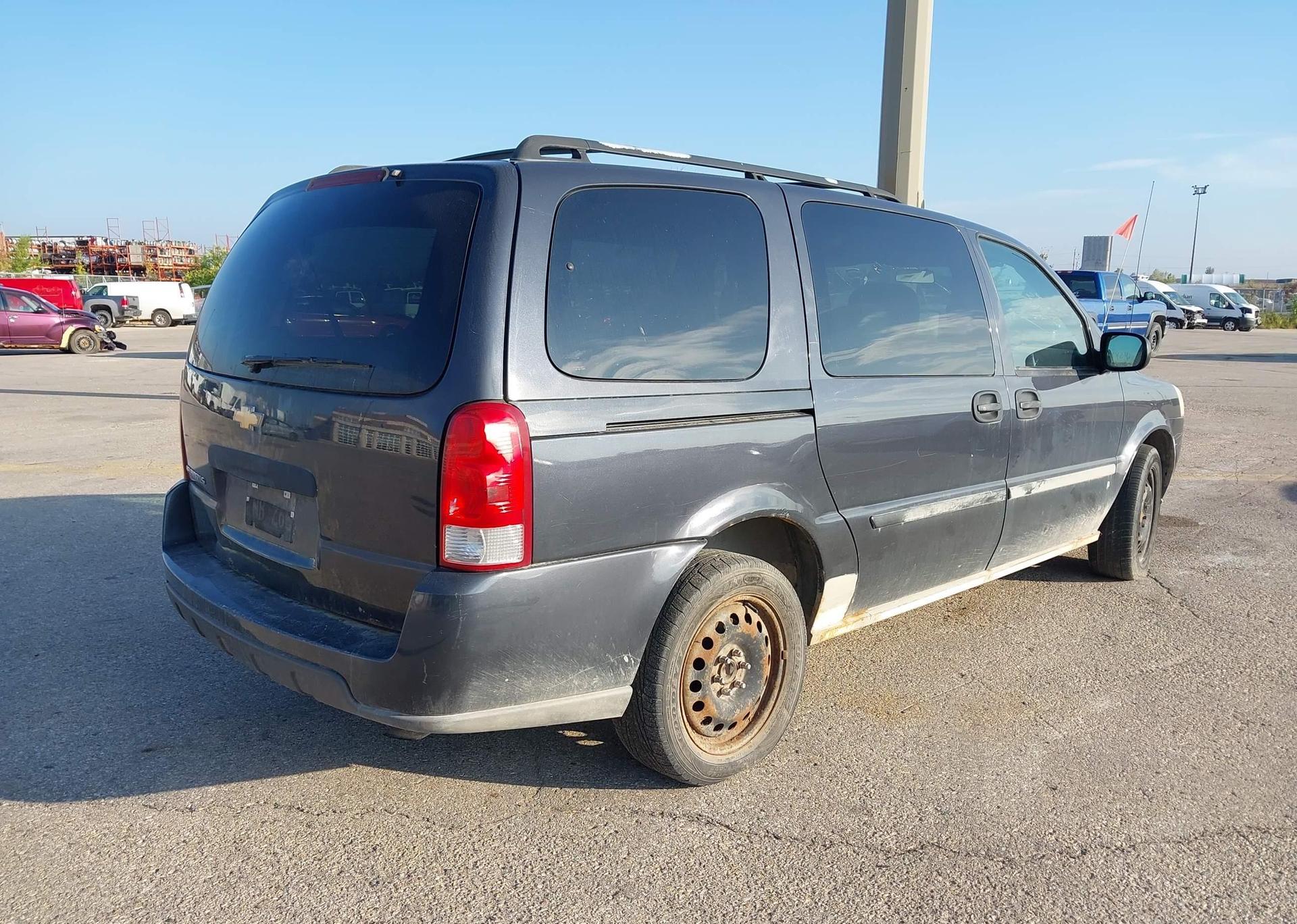 2009 CHEVROLET UPLANDER LS EXT