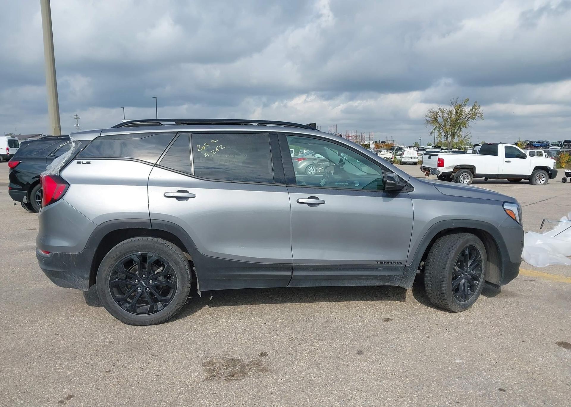 2019 GMC TERRAIN SLT