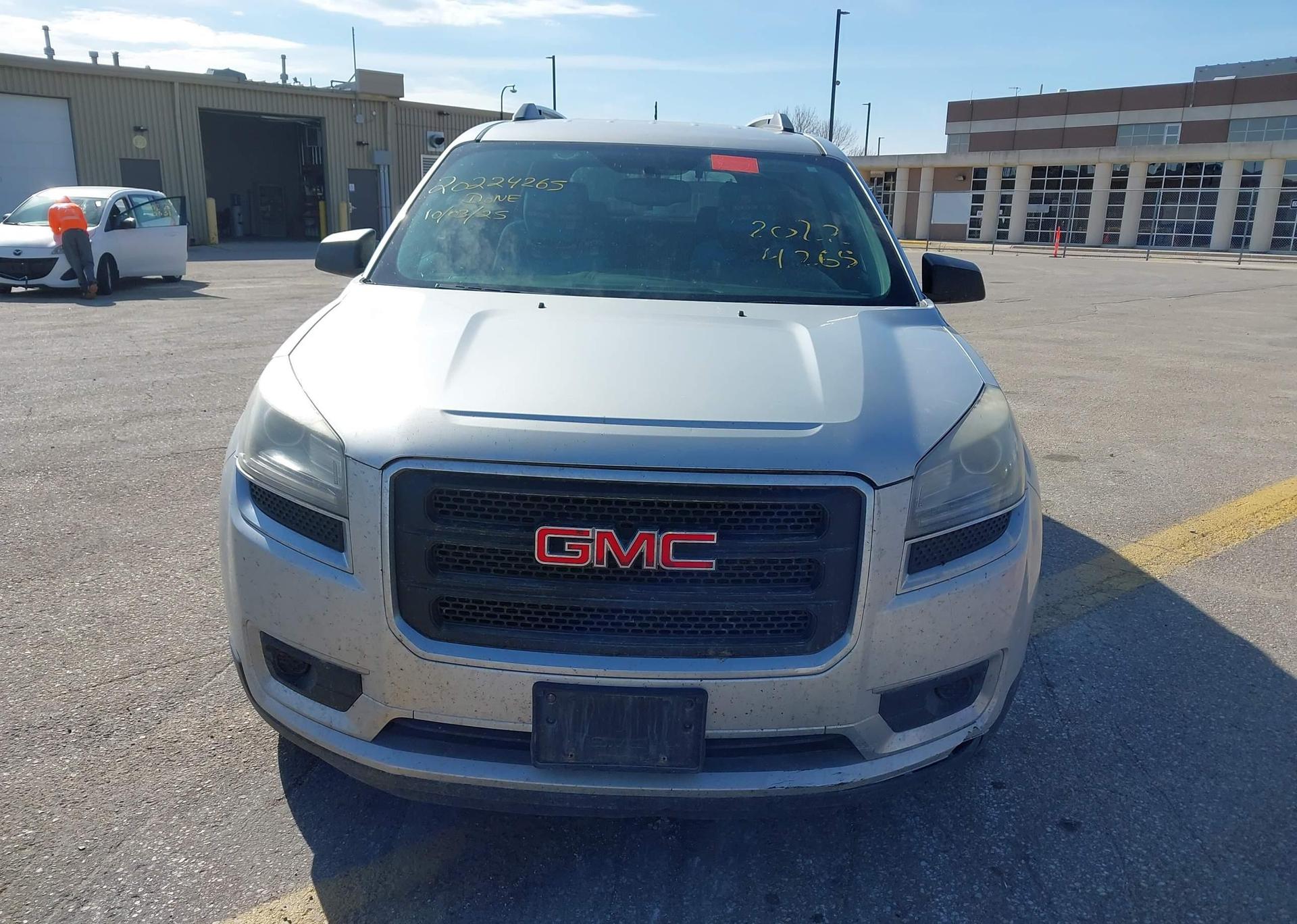 2016 GMC ACADIA SLE