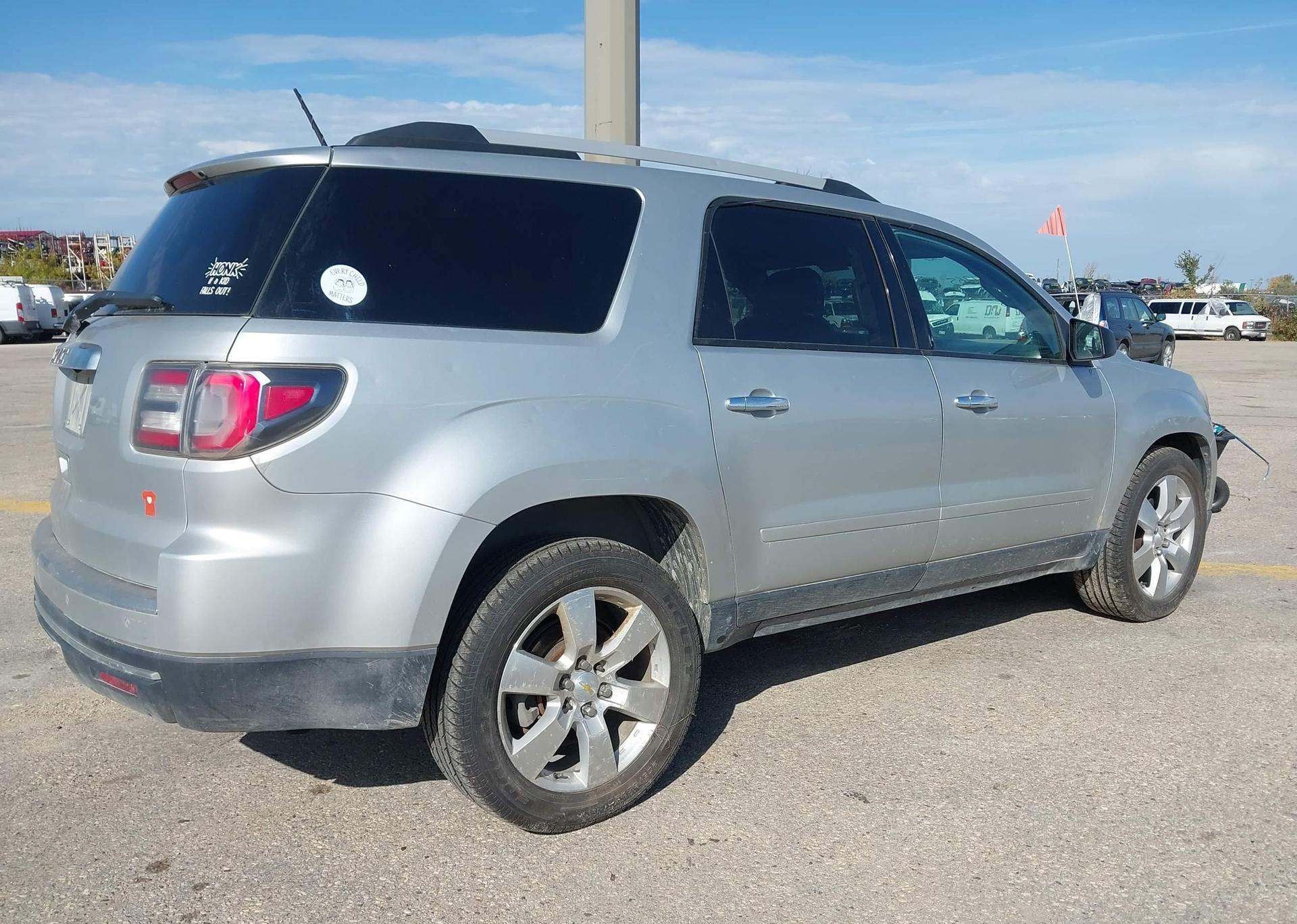 2016 GMC ACADIA SLE