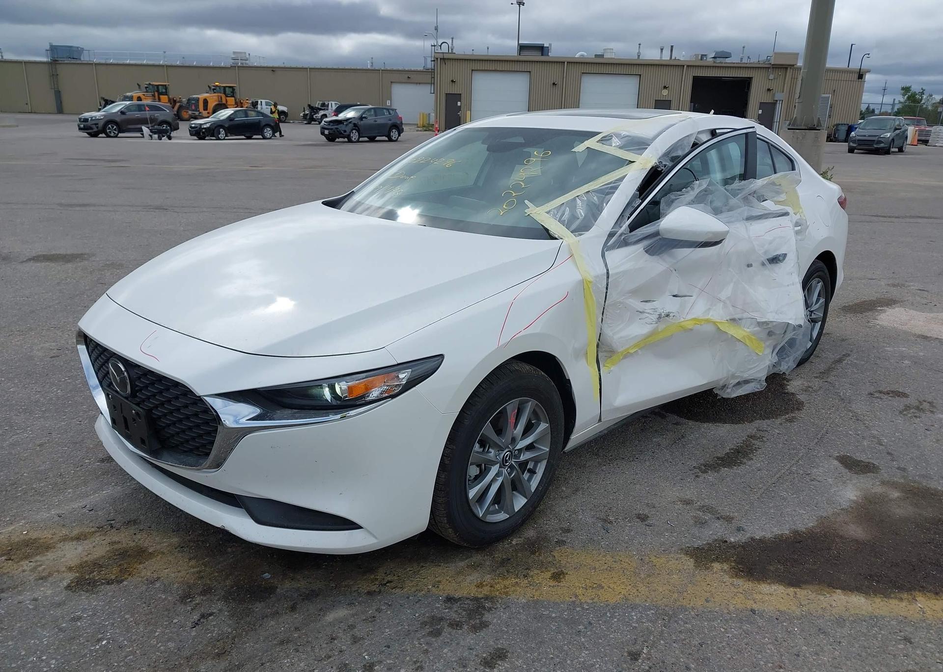 2025 MAZDA MAZDA3 GS