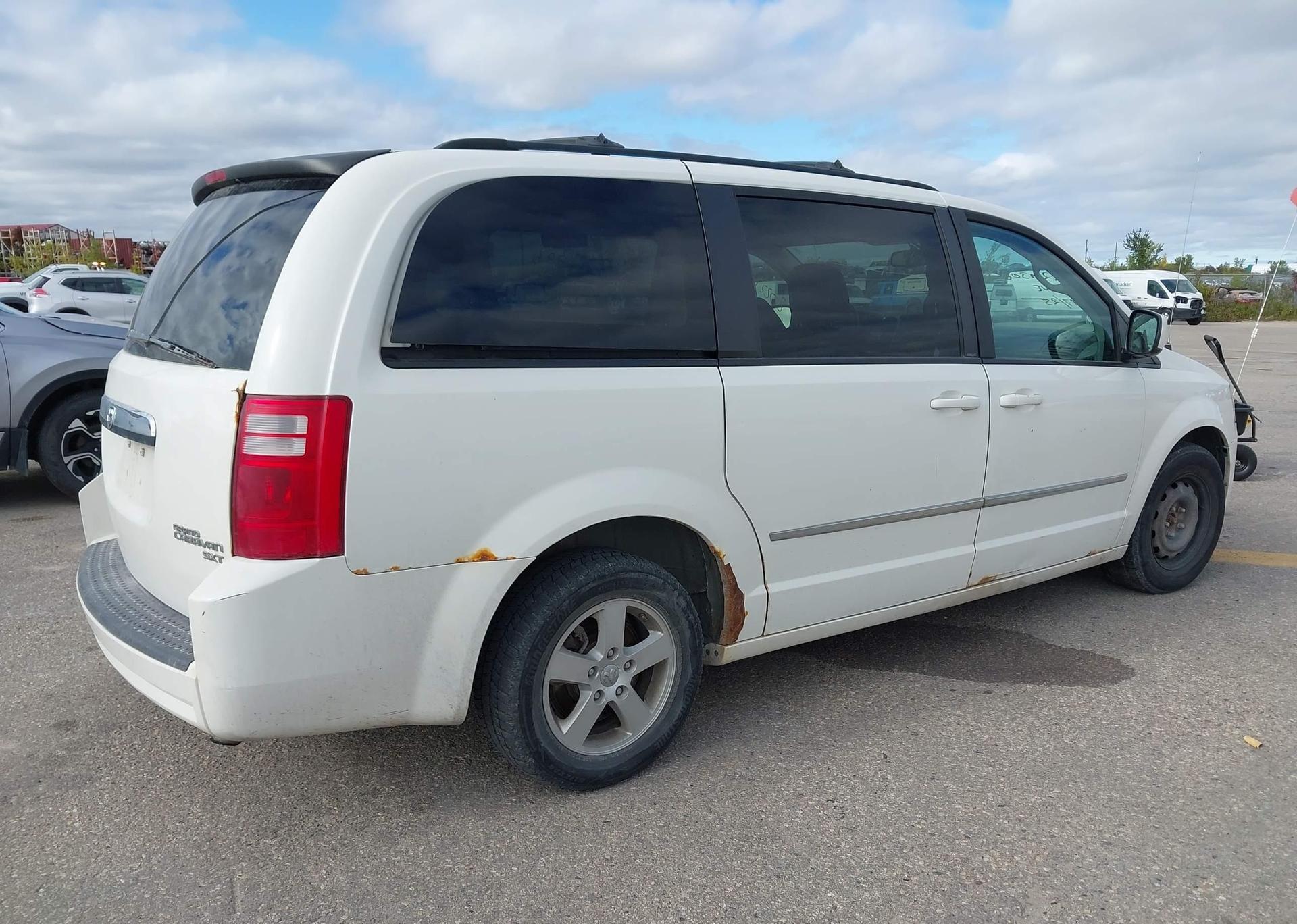2010 DODGE GRAND CARAVAN SXT
