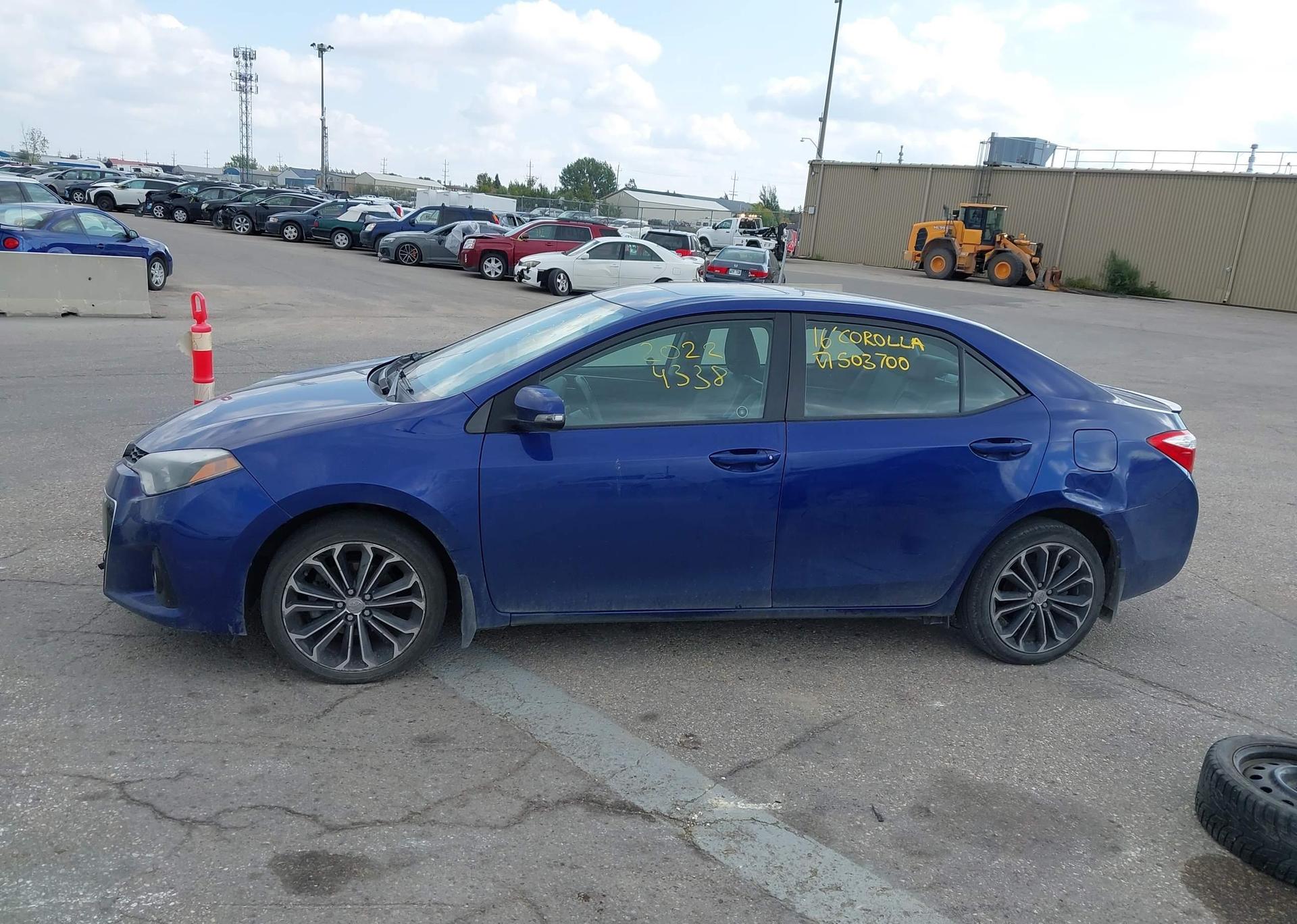 2016 TOYOTA COROLLA S