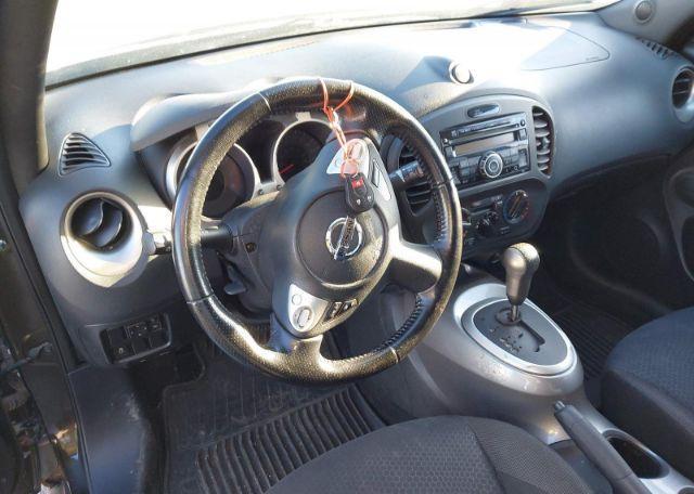 2011 NISSAN JUKE SL