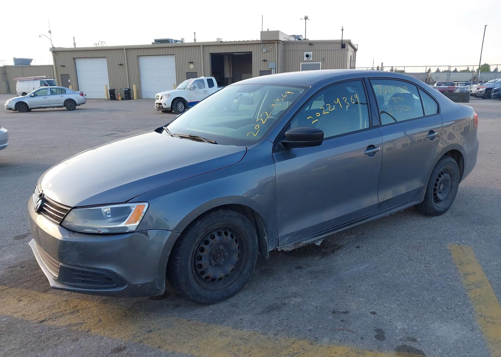 2011 VOLKSWAGEN JETTA 2.0