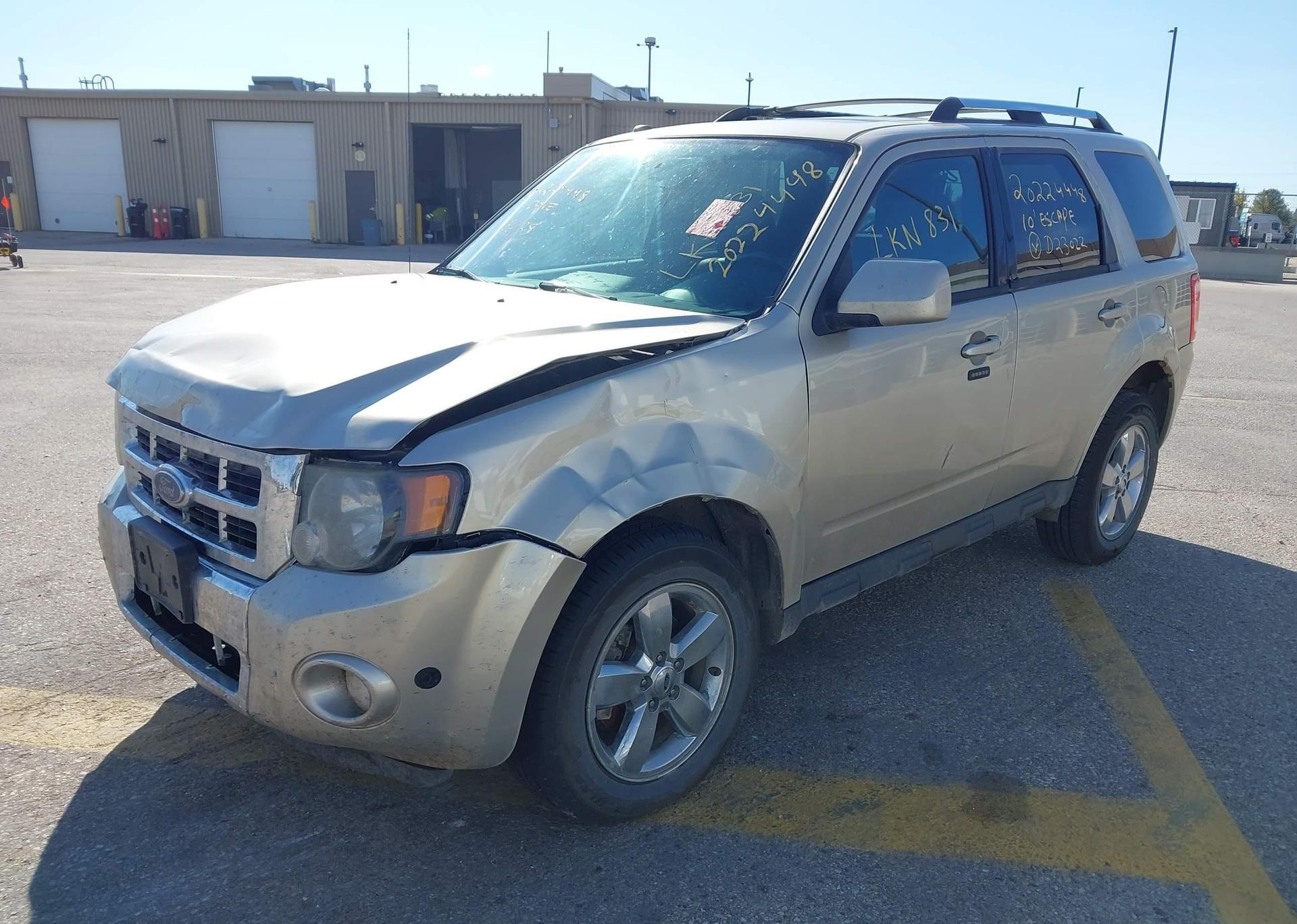 2010 FORD ESCAPE LIMITED V6