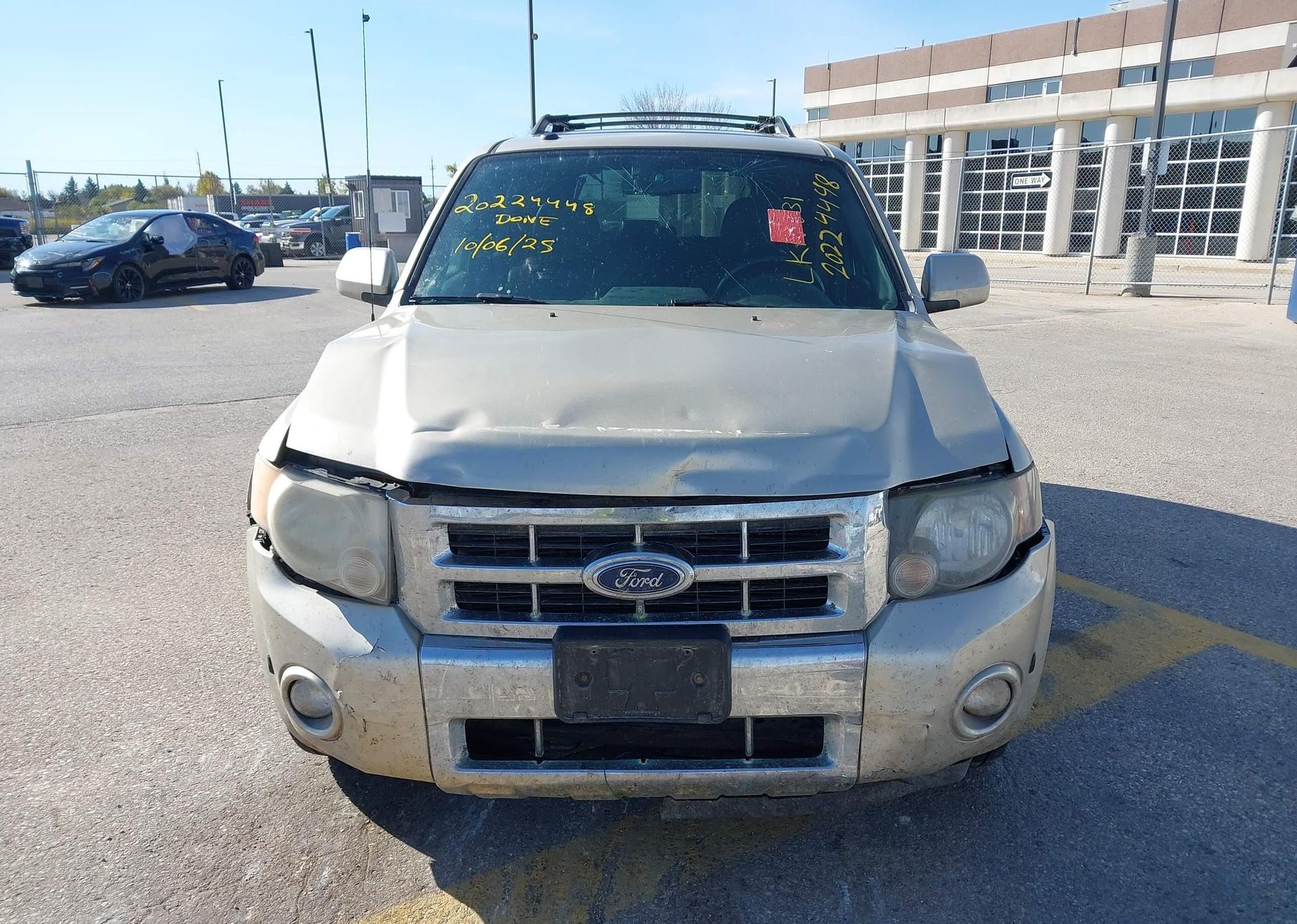 2010 FORD ESCAPE LIMITED V6