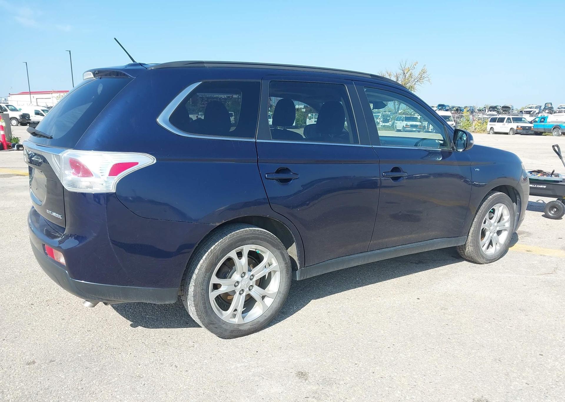 2014 MITSUBISHI OUTLANDER GT
