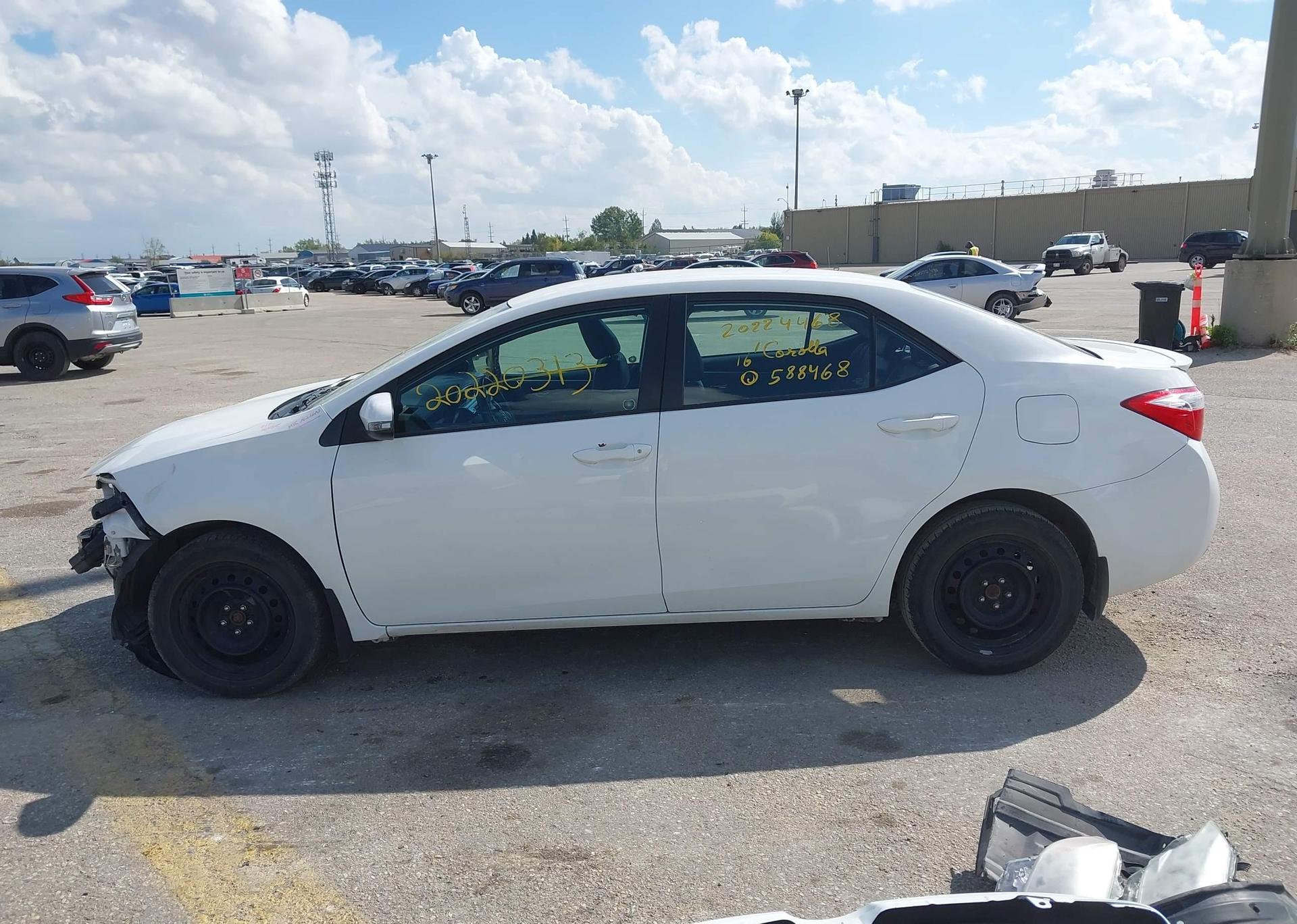 2016 TOYOTA COROLLA S