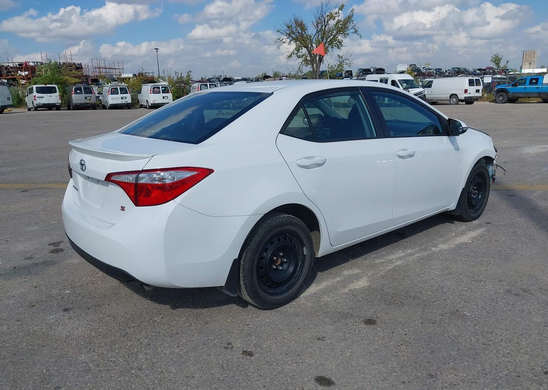 2016 TOYOTA COROLLA S