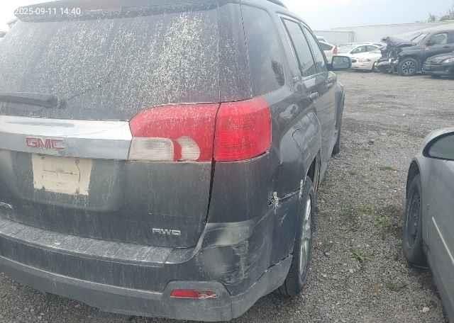 2013 GMC TERRAIN SLE-2