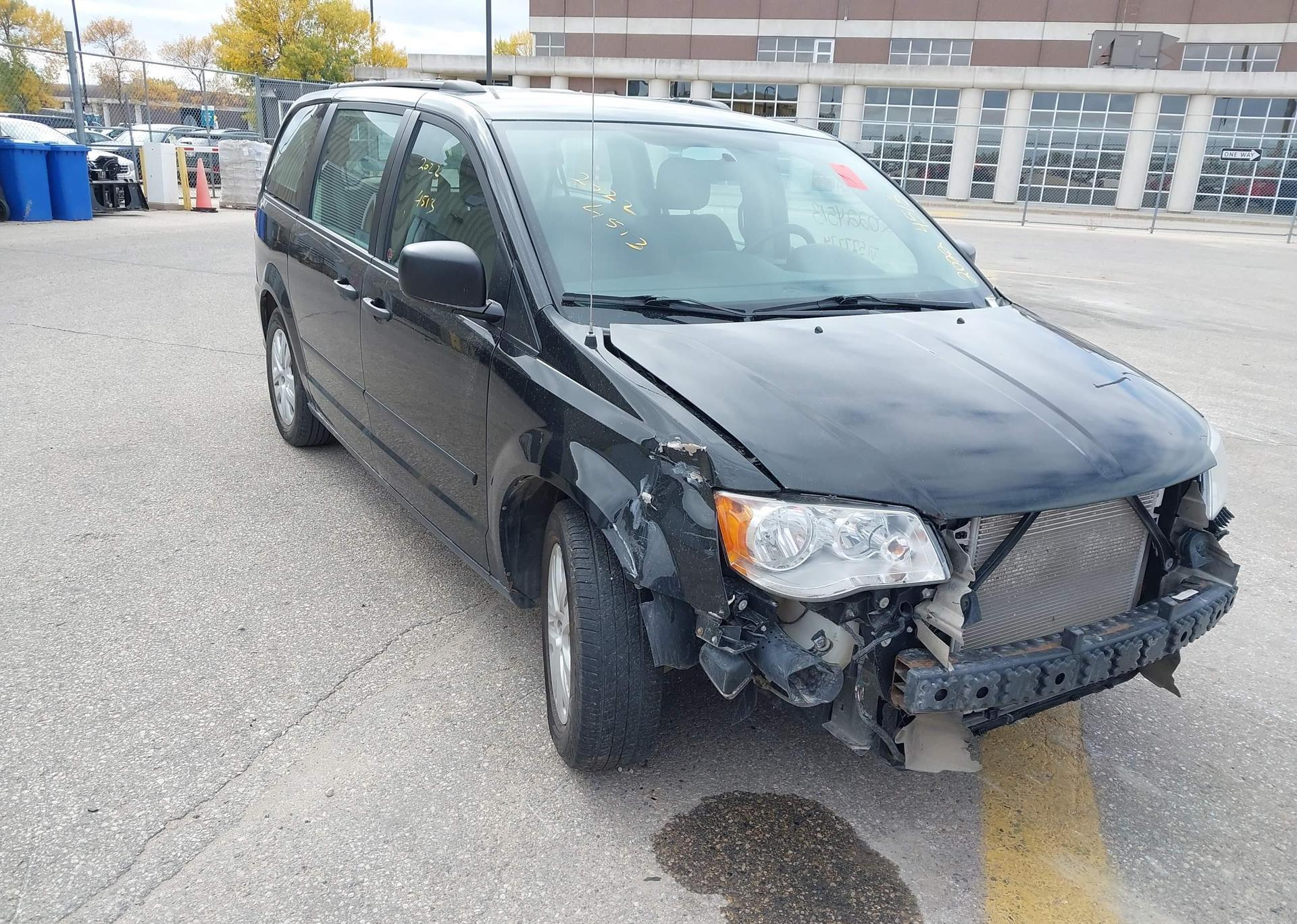 2015 DODGE GRAND CARAVAN SE
