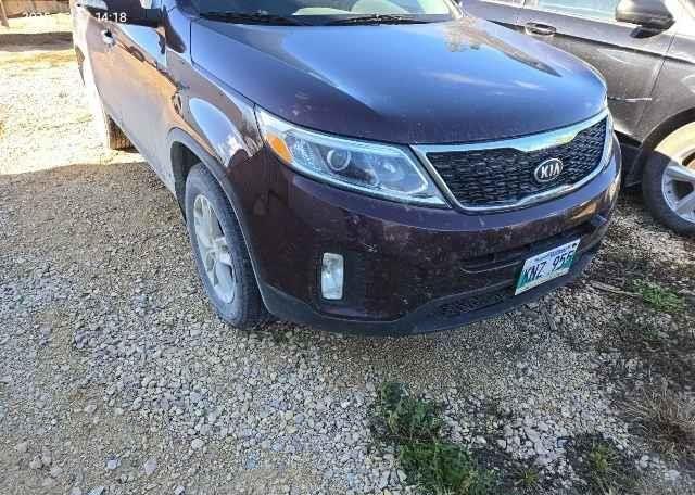 2014 KIA SORENTO LX V6