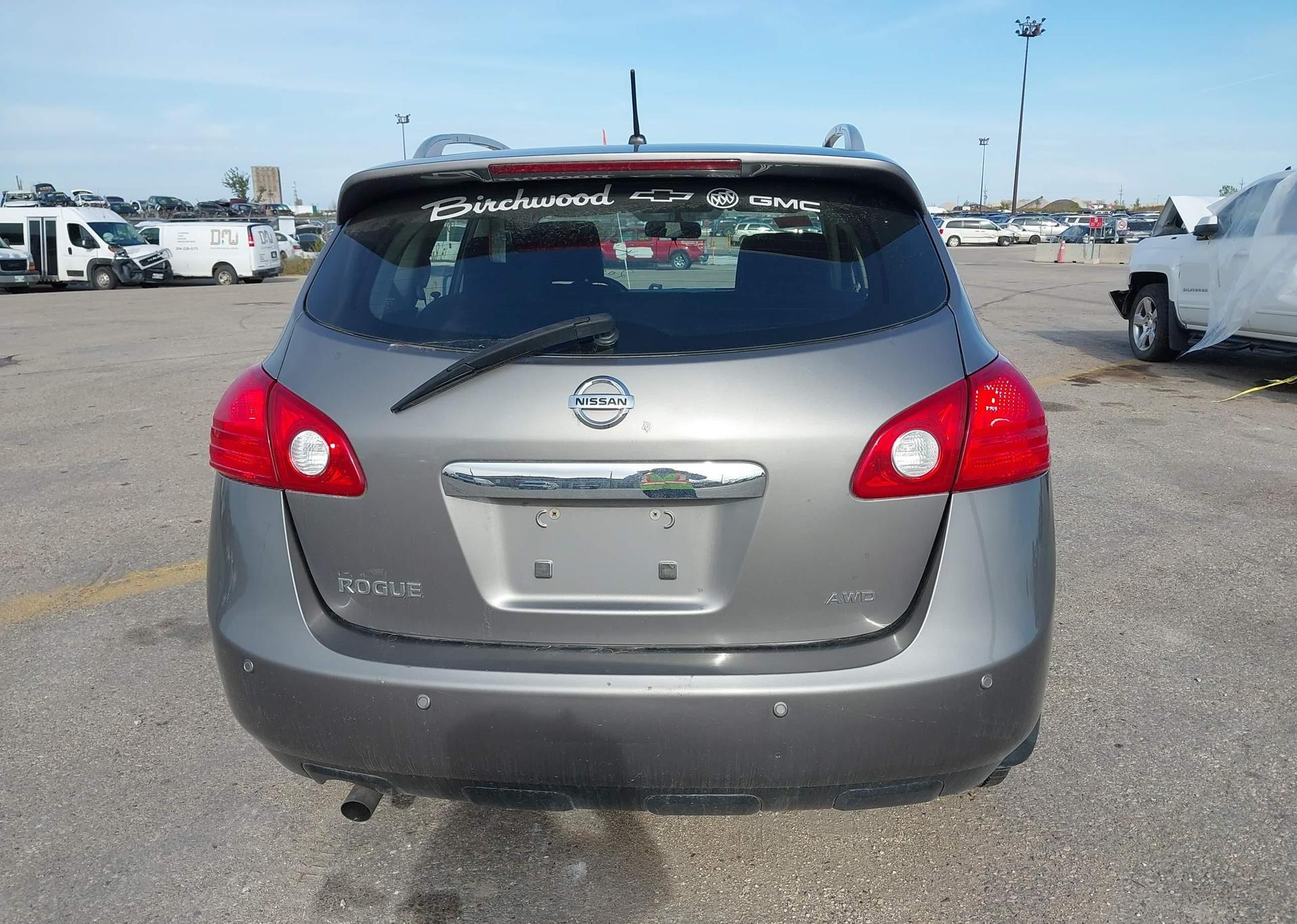 2013 NISSAN ROGUE SV