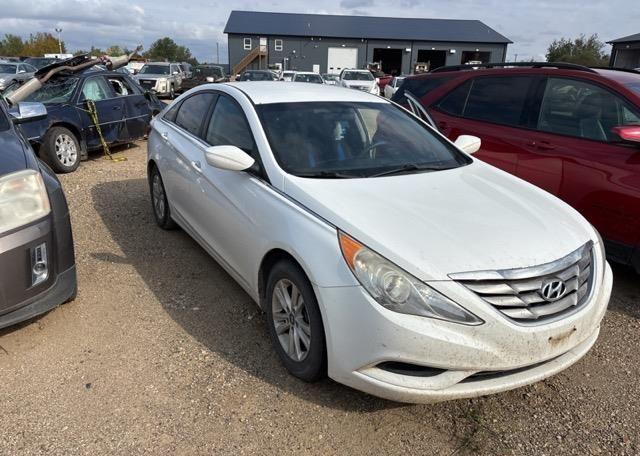 2013 HYUNDAI SONATA GL
