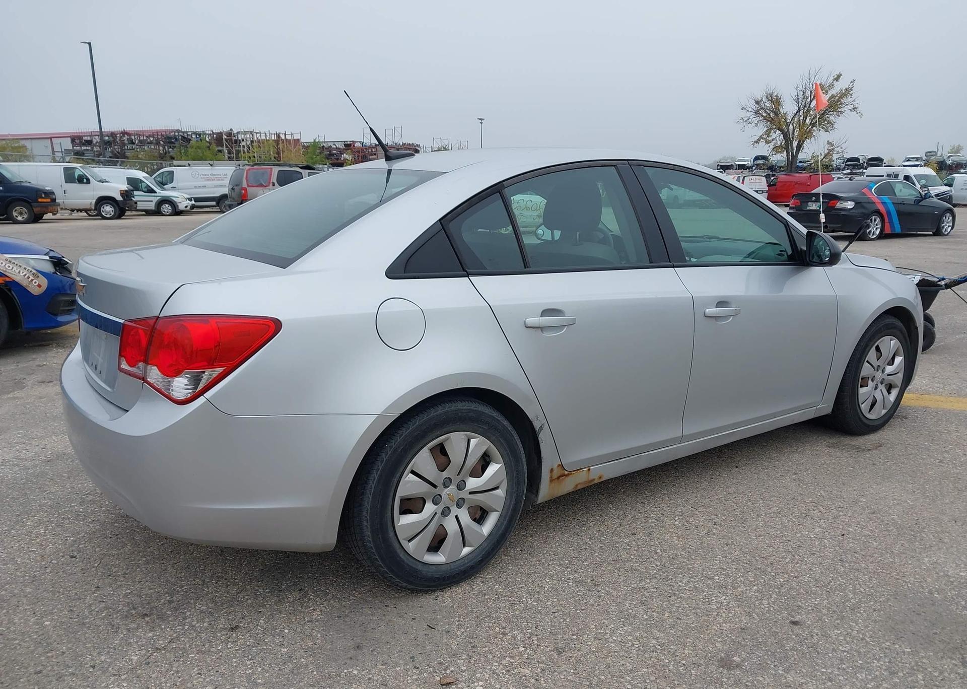 2014 CHEVROLET CRUZE LS