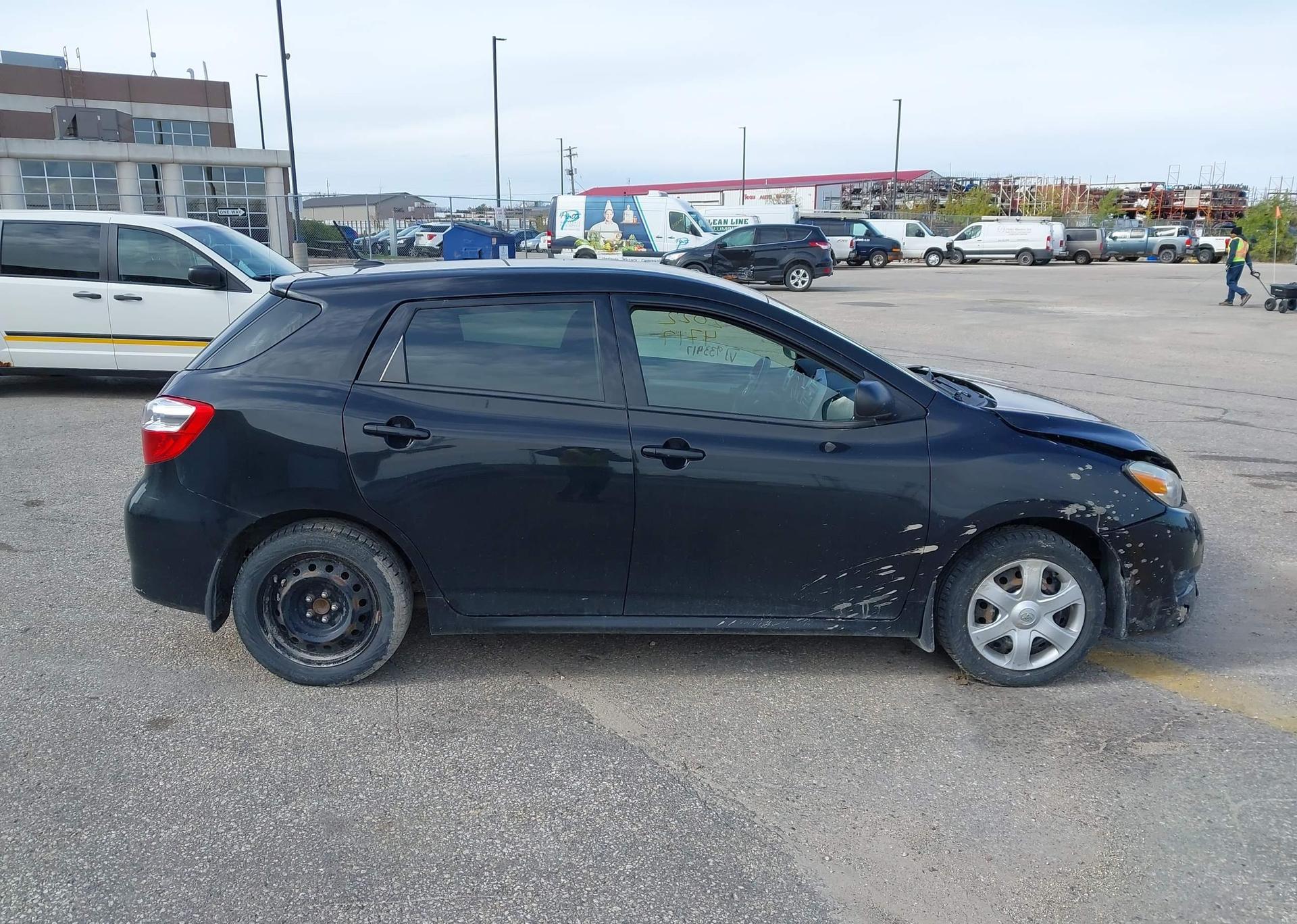 2013 TOYOTA MATRIX