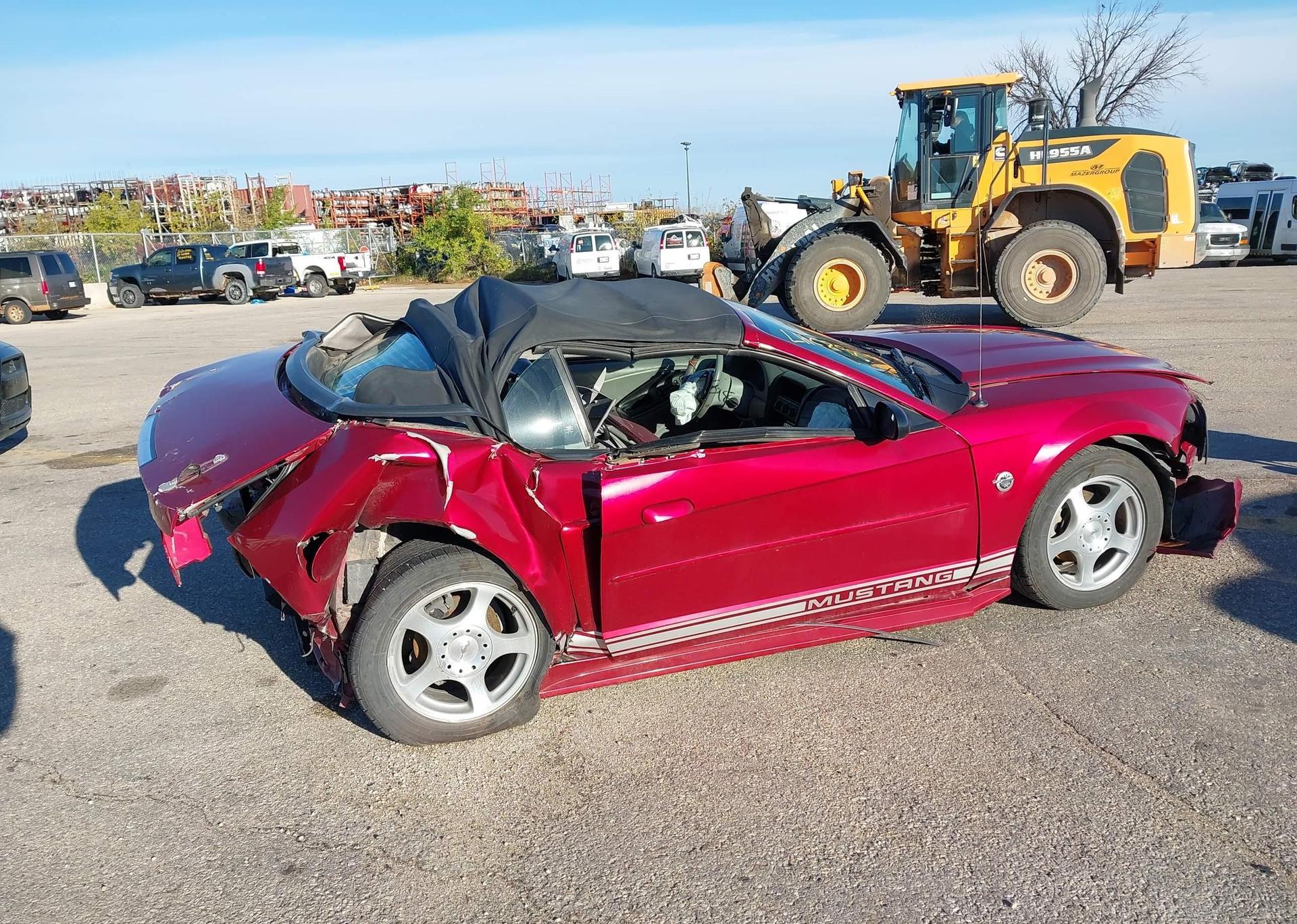 2004 FORD MUSTANG