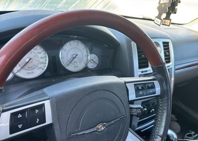 2009 CHRYSLER 300 LIMITED