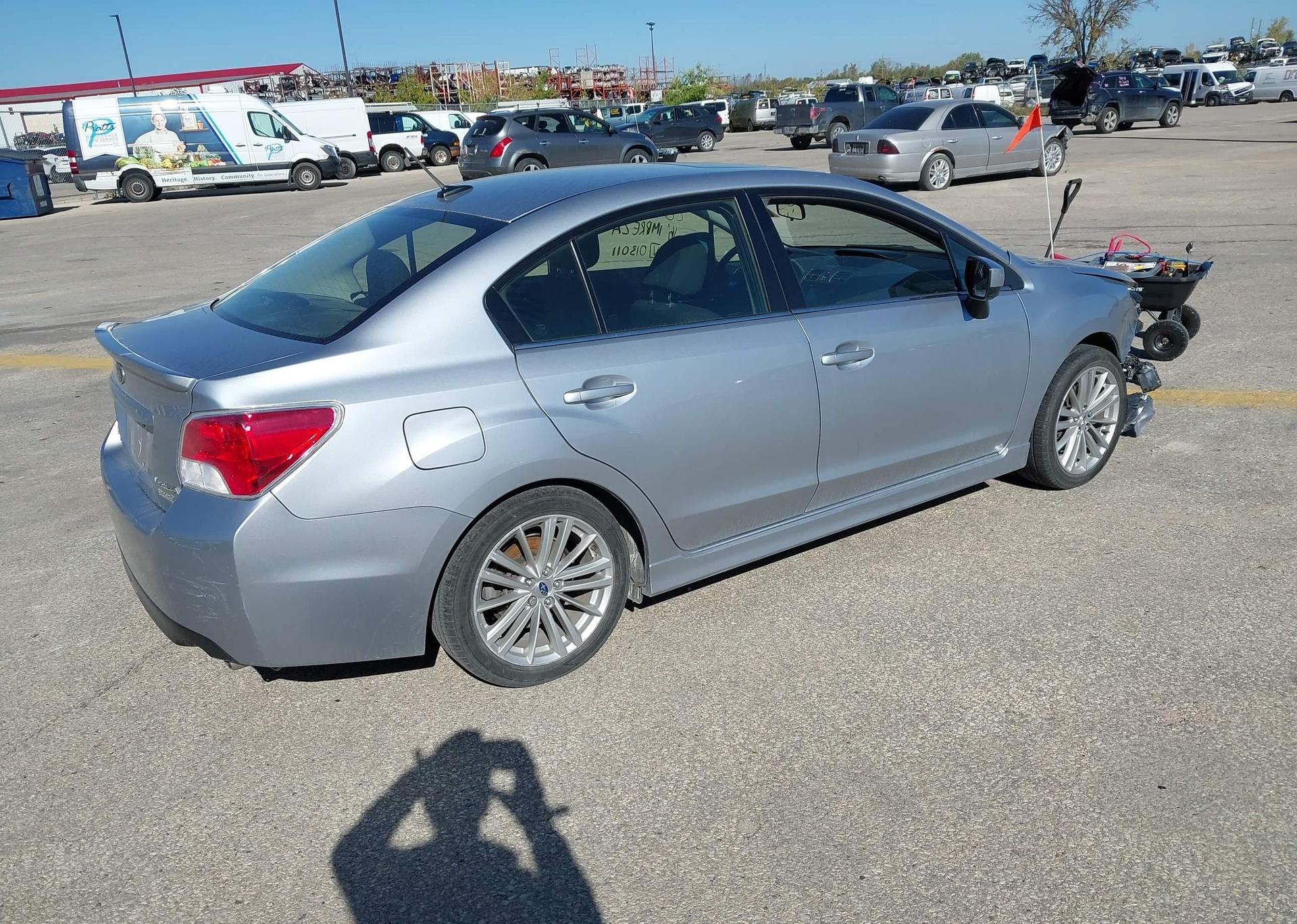 2016 SUBARU impreza 2.0I