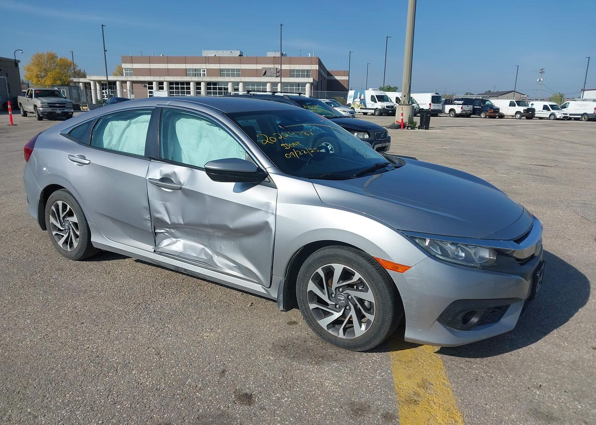 2018 HONDA CIVIC SE
