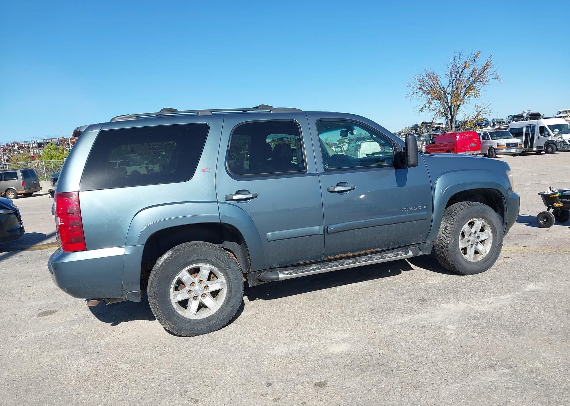 2008 CHEVROLET TAHOE LS