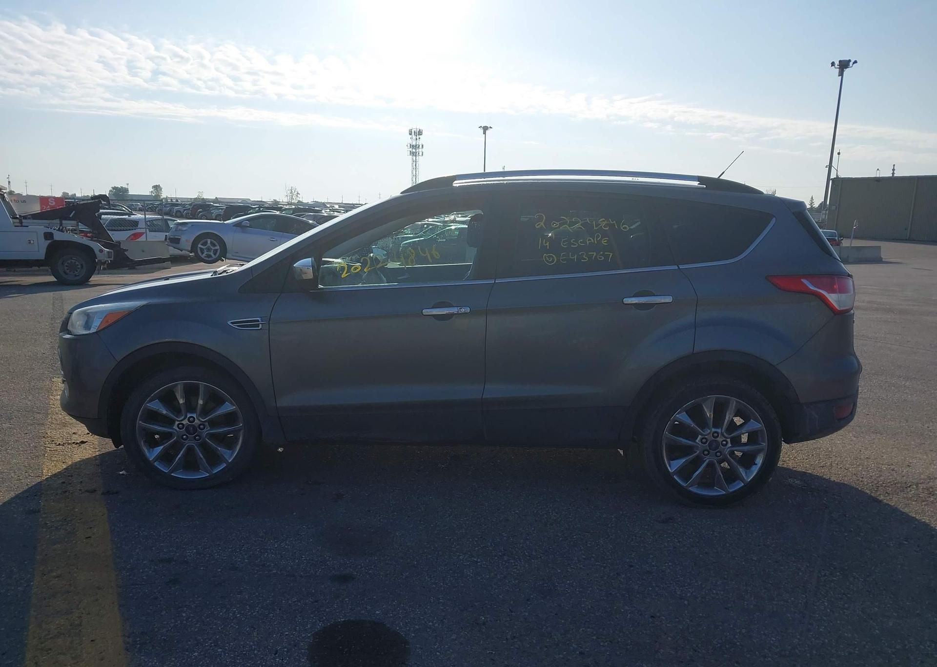 2014 FORD ESCAPE SE