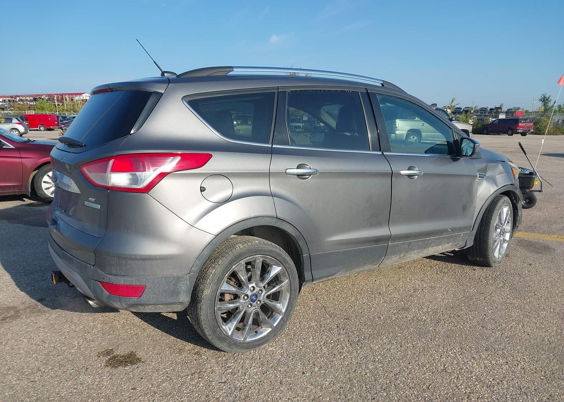 2014 FORD ESCAPE SE