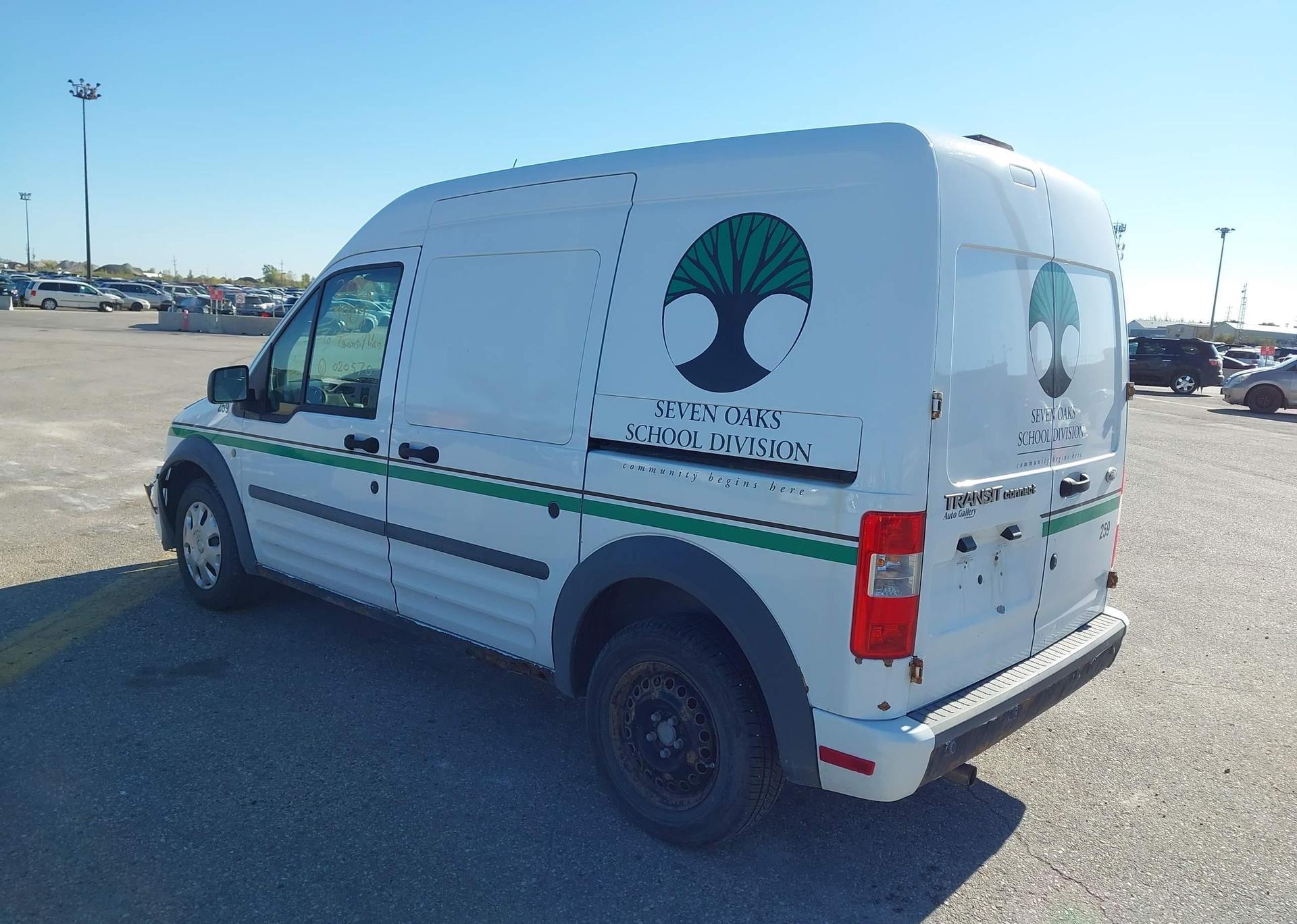 2010 FORD TRANSIT CONNECT XLT CARGO VAN