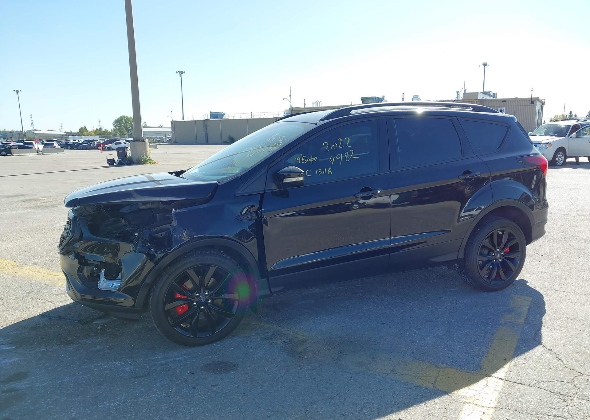 2019 FORD ESCAPE TITANIUM