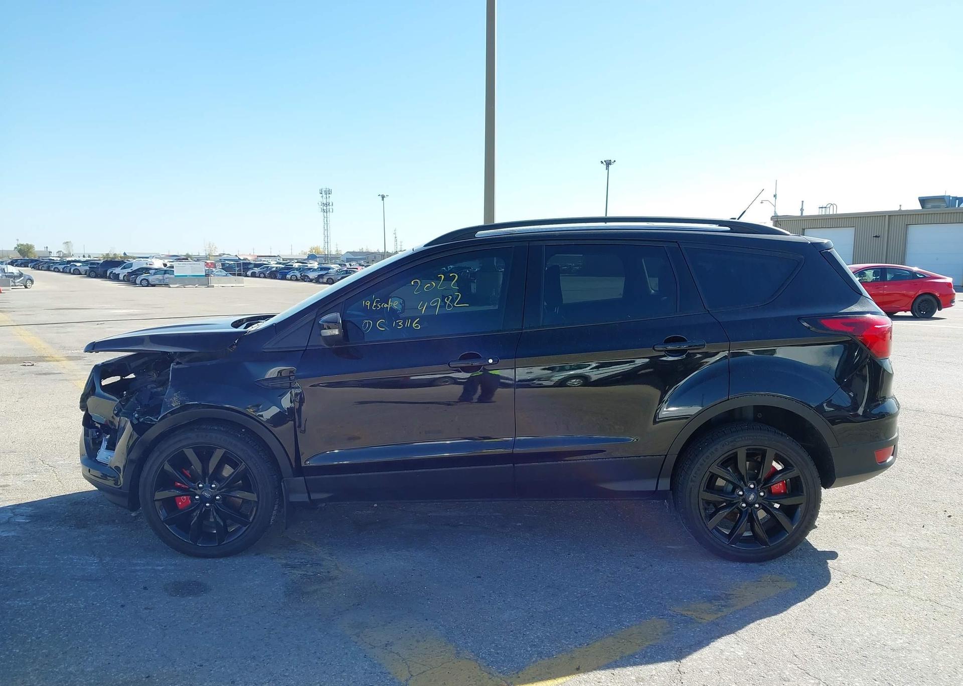 2019 FORD ESCAPE TITANIUM