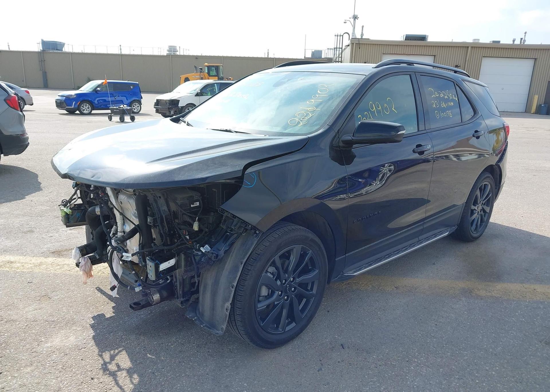 2023 CHEVROLET EQUINOX RS