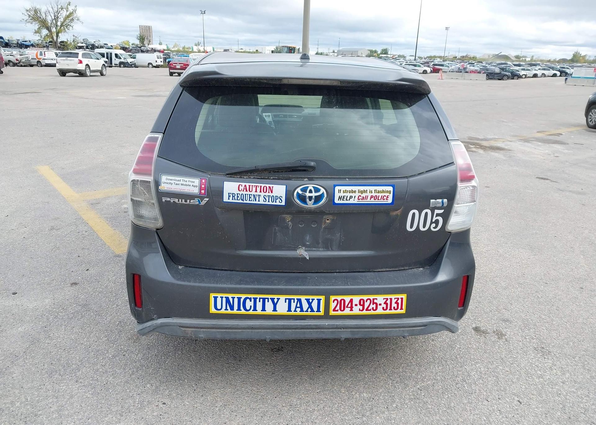 2016 TOYOTA PRIUS V
