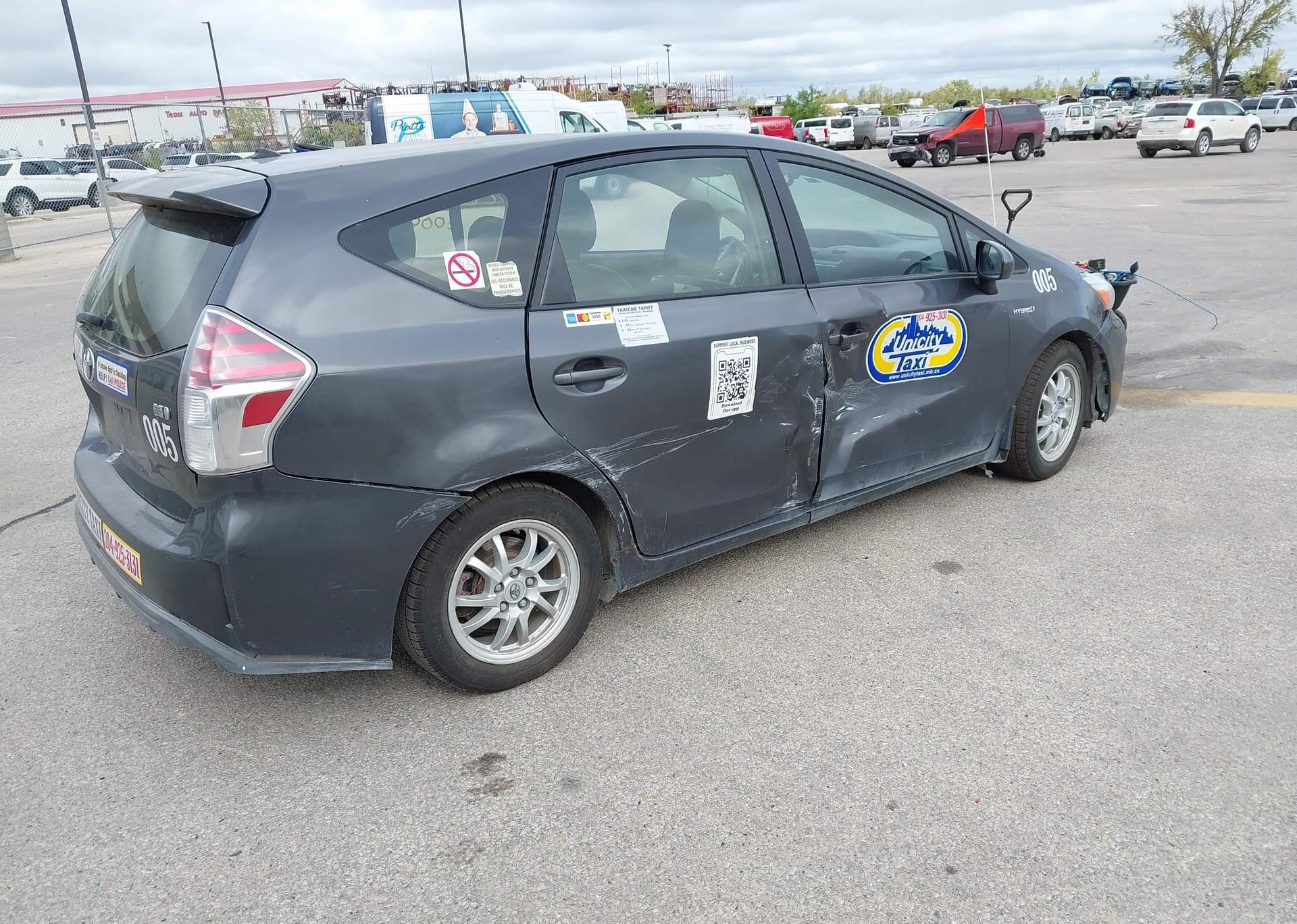 2016 TOYOTA PRIUS V