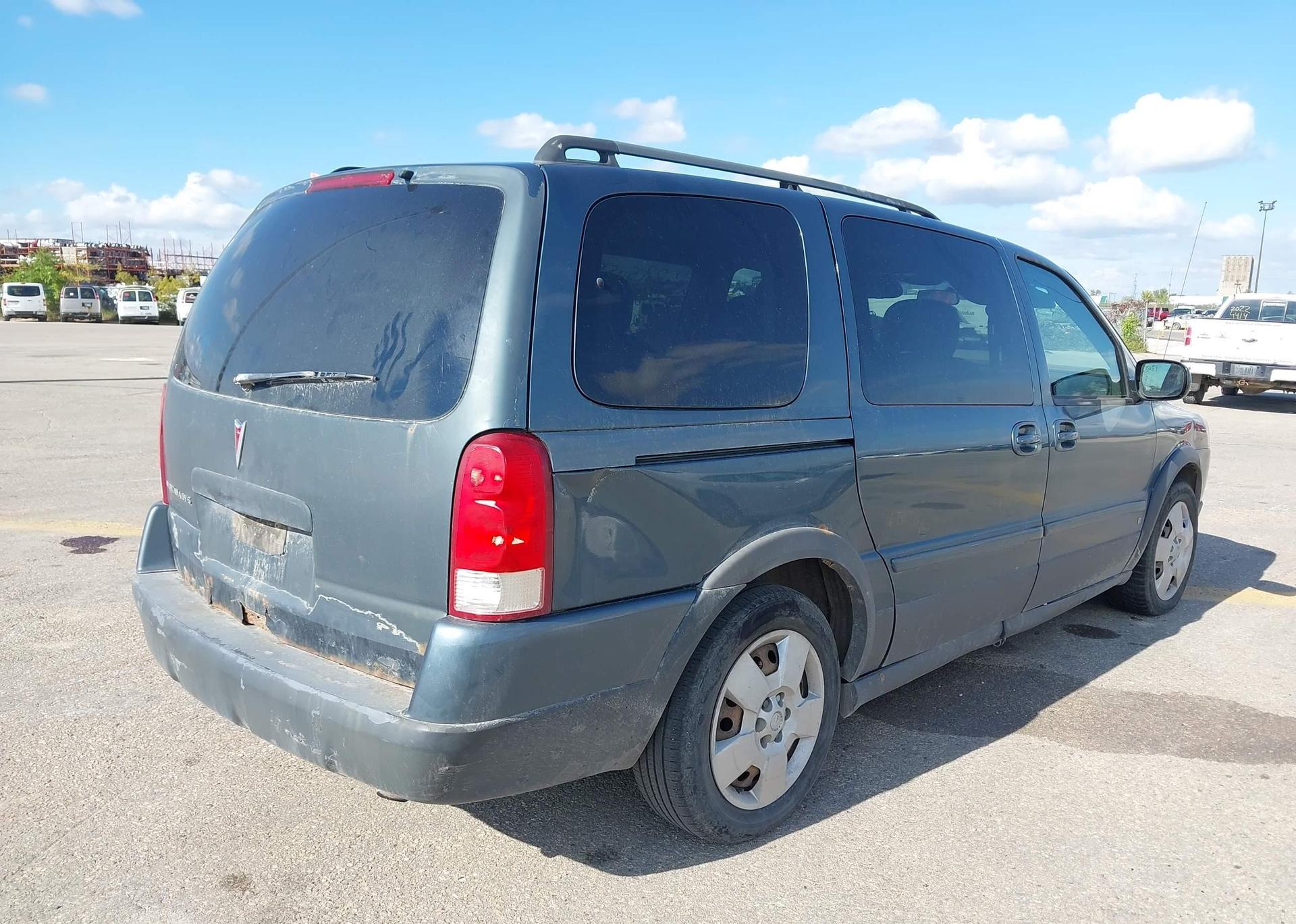 2006 PONTIAC MONTANA SV6 EXT