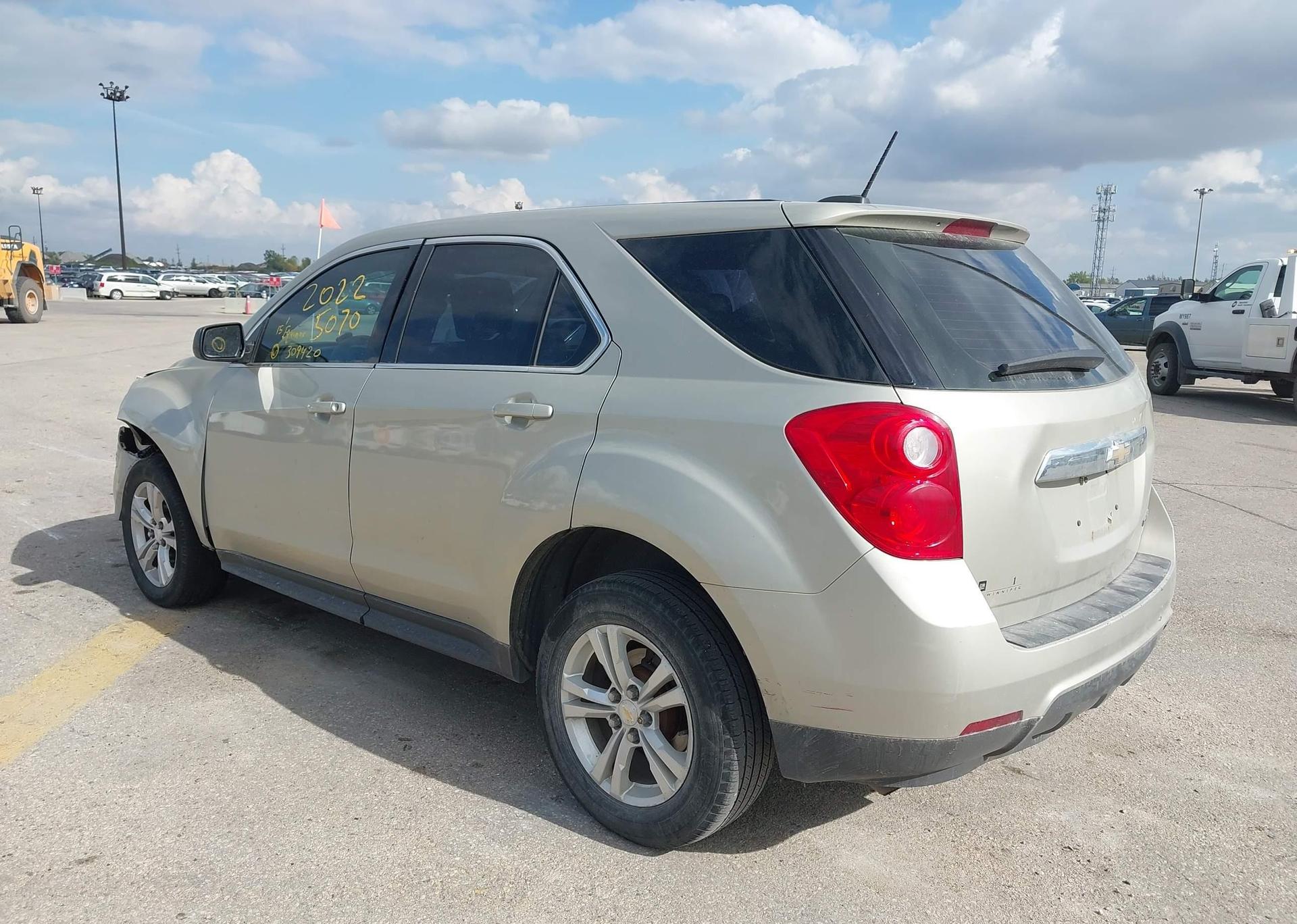 2015 CHEVROLET EQUINOX LS