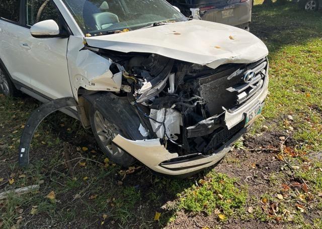 2017 HYUNDAI TUCSON