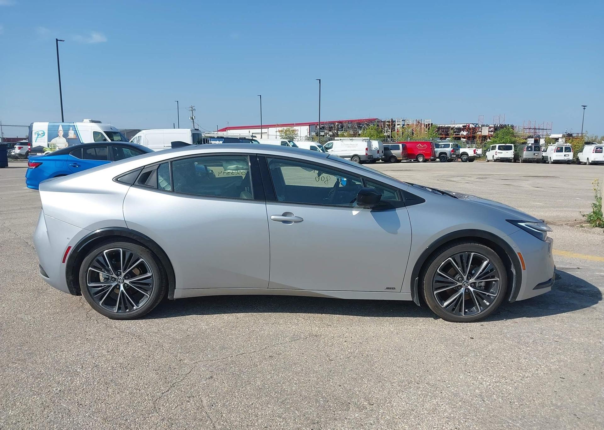 2024 TOYOTA PRIUS LIMITED