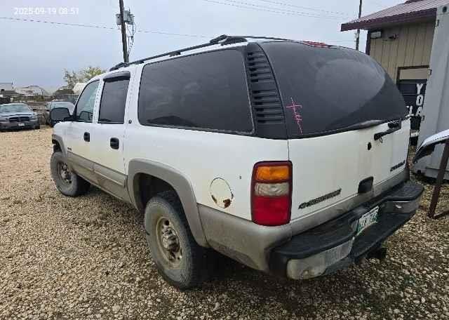 2000 CHEVROLET SUBURBAN 2500 LS