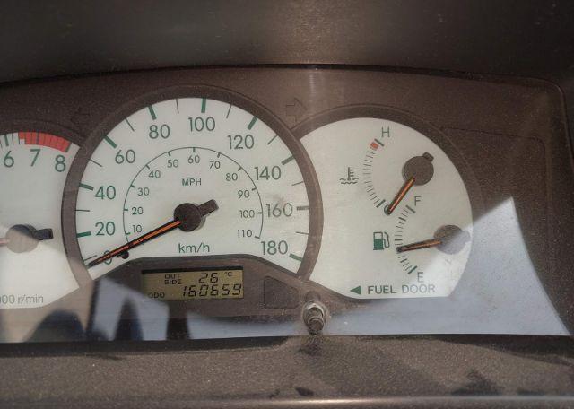 2003 TOYOTA COROLLA LE