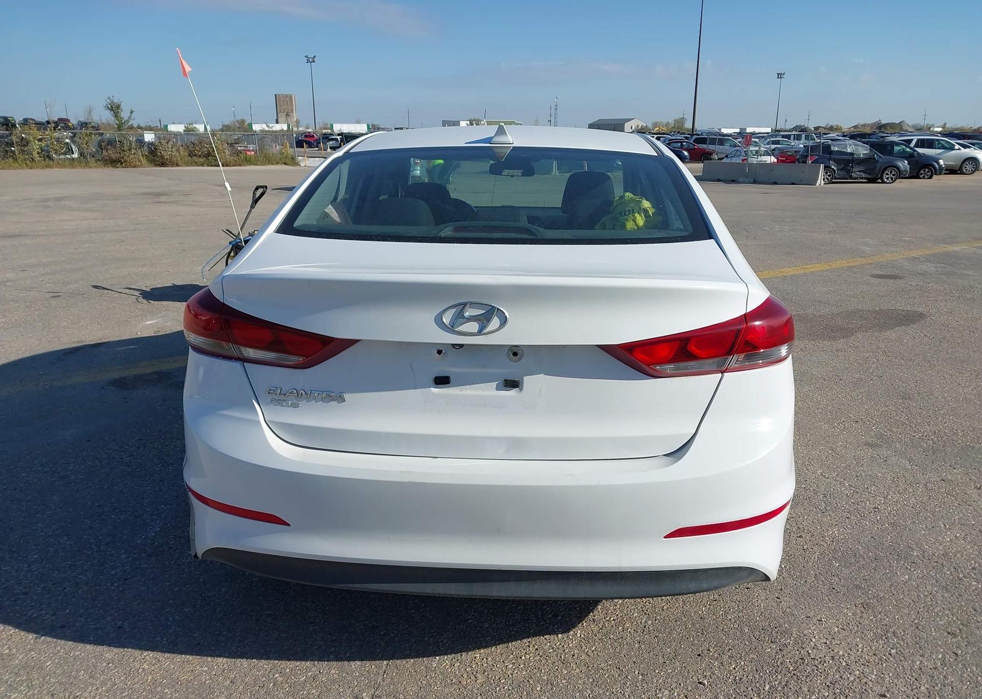 2018 HYUNDAI ELANTRA GL