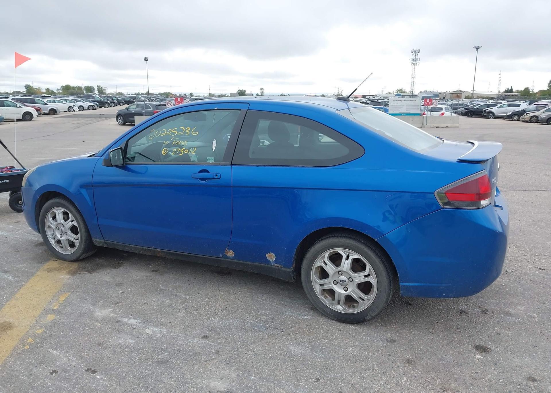 2010 FORD FOCUS SE